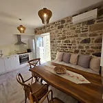 Paros Afrodite Luxury