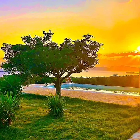 Paros Afrodite Luxury Villa