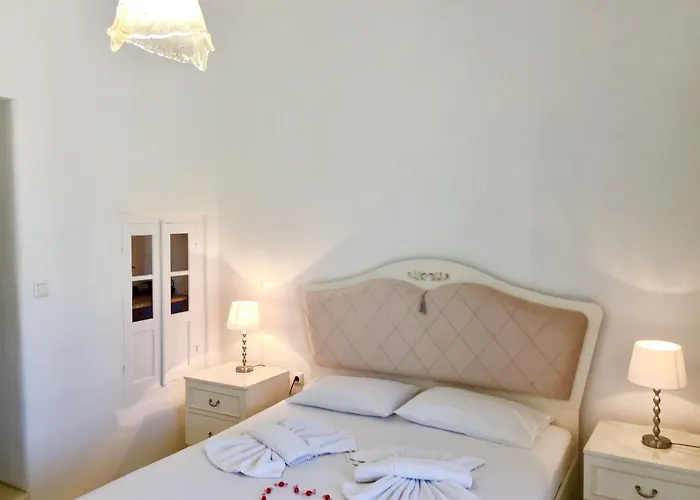 Paros Afrodite Luxury Villa *