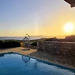 Paros Afrodite Luxury Βίλα Αλυκή