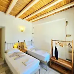 Paros Afrodite Luxury Βίλα *