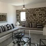 Paros Afrodite Luxury Βίλα *