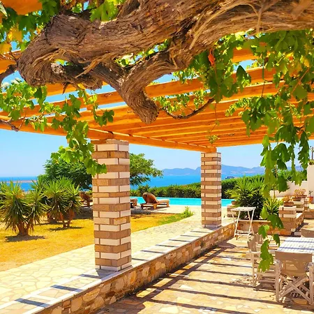 וילה Paros Afrodite Luxury Alikí