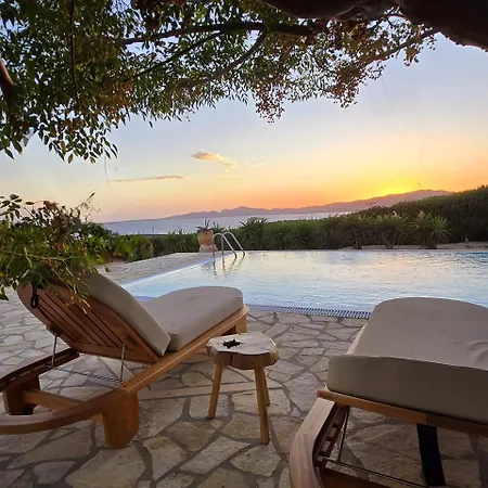 Paros Afrodite Luxury Alikí